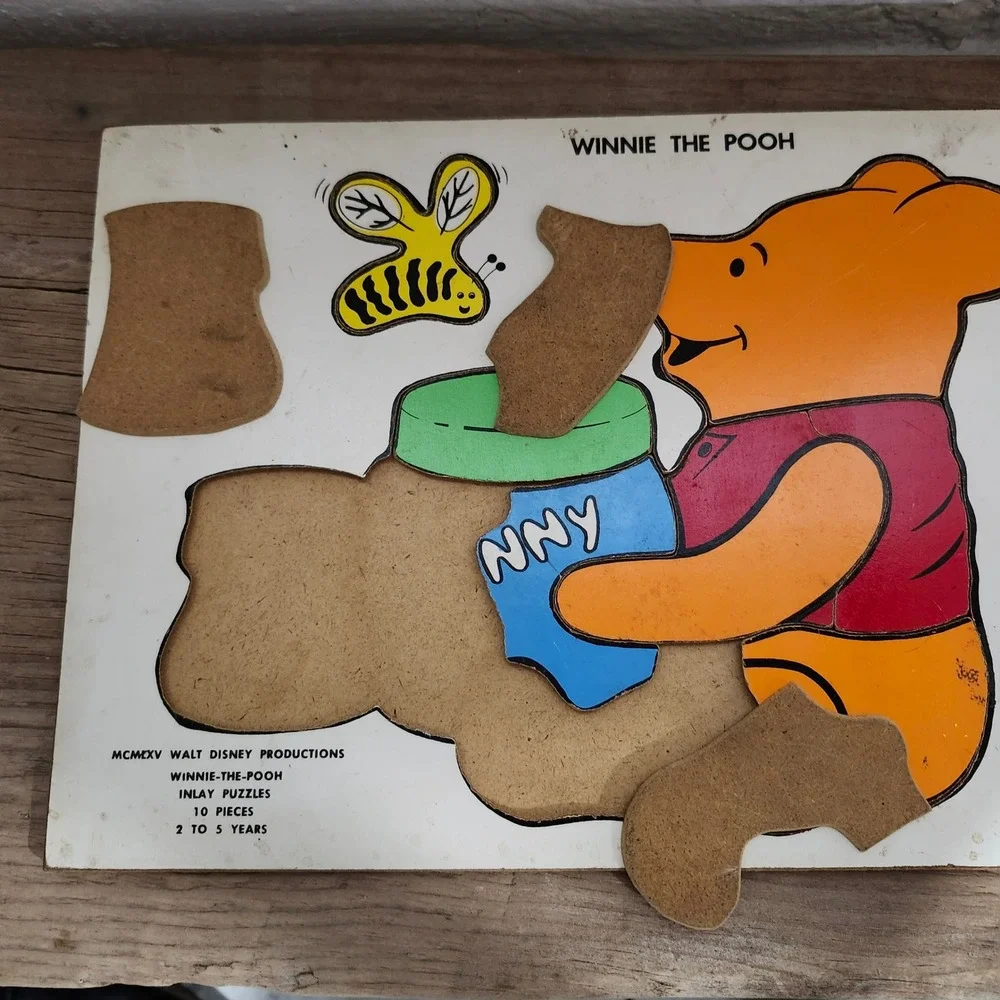 Vintage 1975 Walt Disney‎ Winnie The Pooh Inlay Puzzle Wood Toy